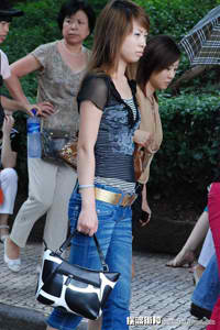 2025芳草地资料大全免费正版释义权威免费版官方版开箱图